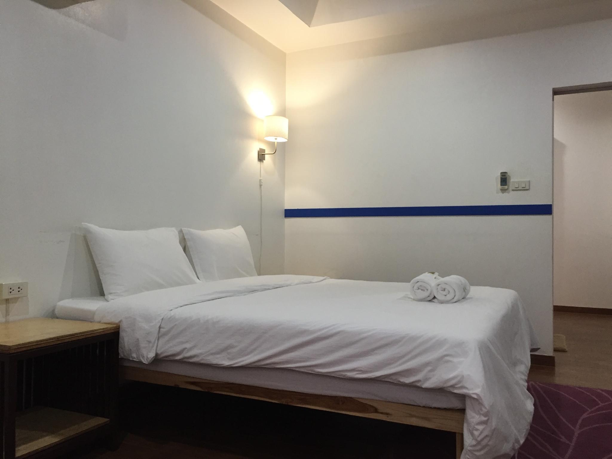 Issara House Bangkok Hotel Kültér fotó